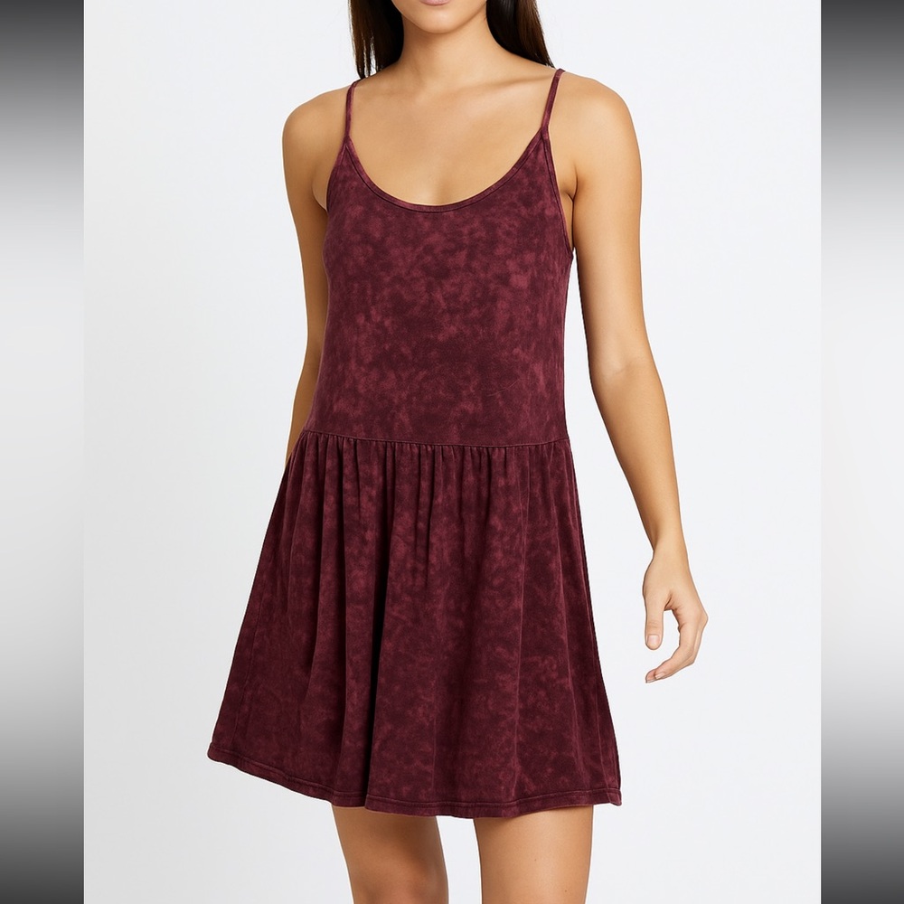 POL Burgundy Acid Wash Babydoll Mini Dress with Spaghetti Straps Size Small